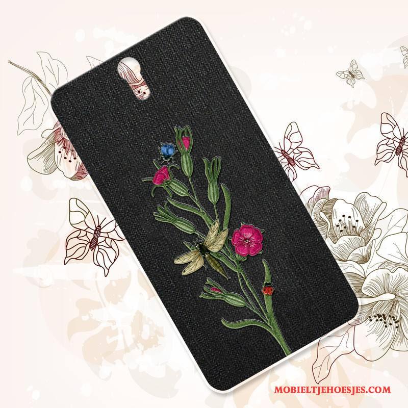 Sony Xperia C5 Ultra Dual Bloemen Hoesje Telefoon Luxe Borduurwerk Zwart Vintage Hard